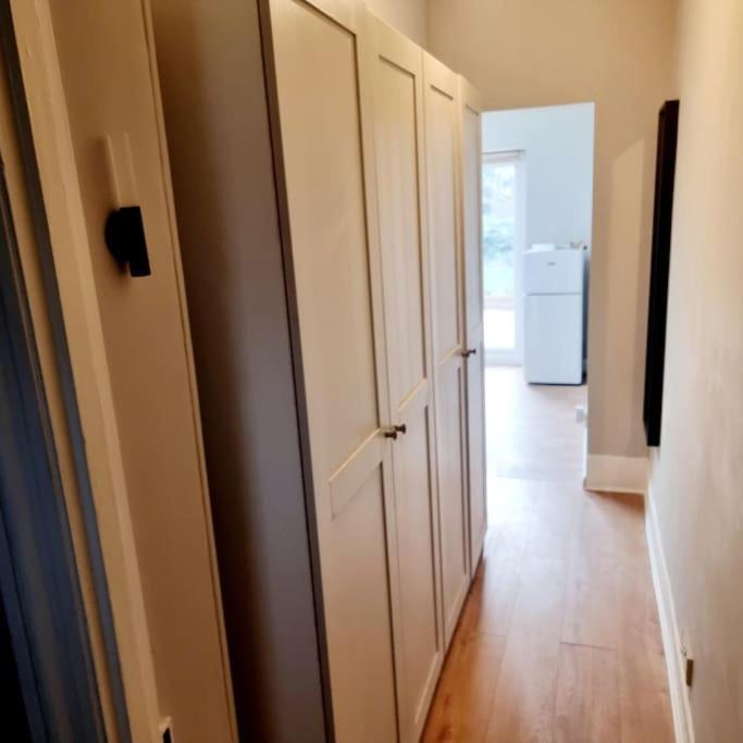 Stylish Apartment, Self Check-In, Ideal 4 Contractors, 25Mins To Gatwick Airport Thornton Heath Esterno foto