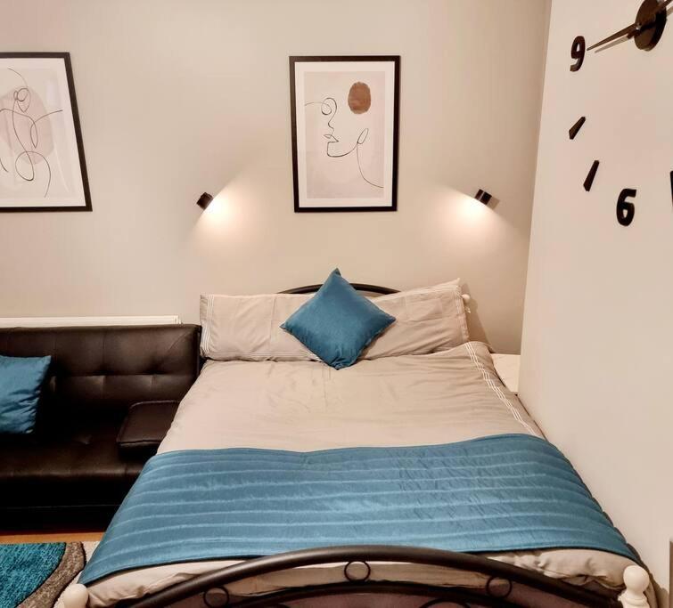 Stylish Apartment, Self Check-In, Ideal 4 Contractors, 25Mins To Gatwick Airport Thornton Heath Esterno foto